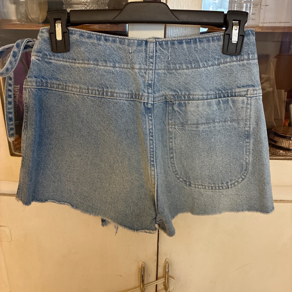 Free People We The Free Raw Hem Emmy Denim Tie Skort - Picture 6 of 6